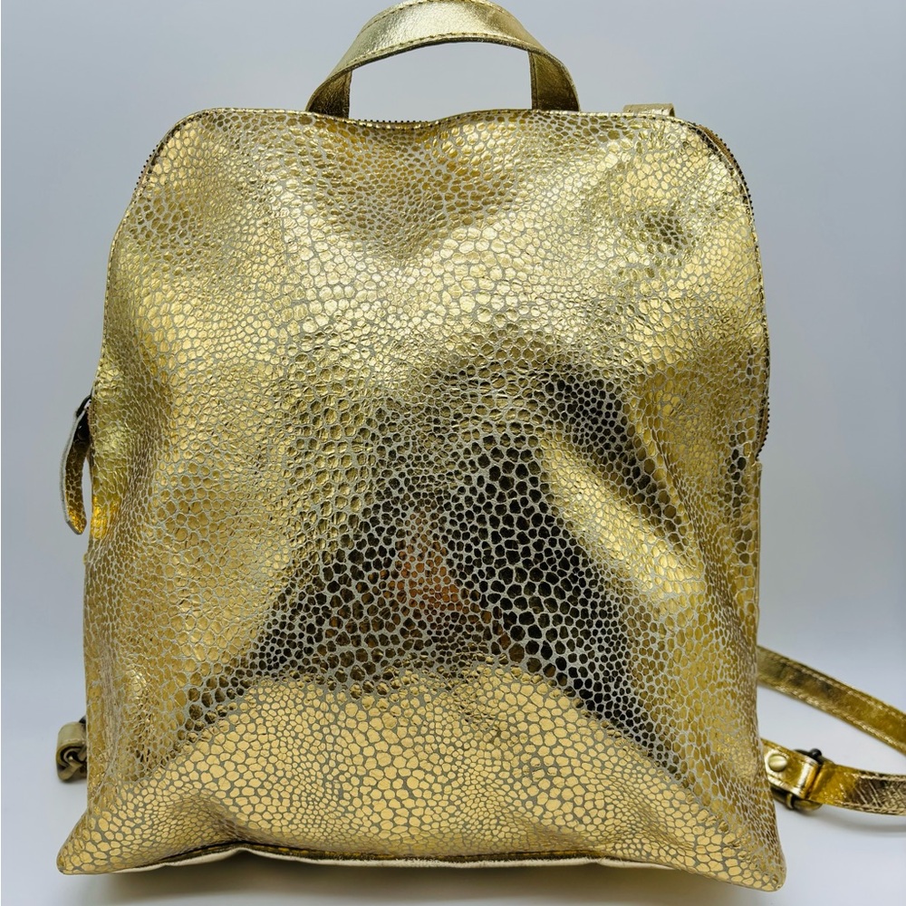 Jane Marie Gold Textured Leather Women's Backpack